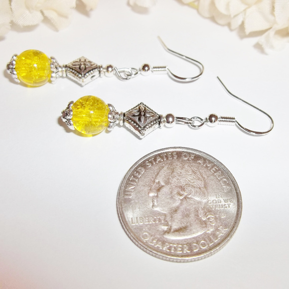 Yellow Drop Earrings for Women NWT Handmade Dangle Fashion Accessory Woman 4081 - Picture 5 of 8